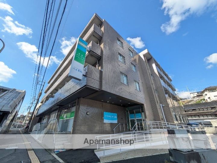 横田第二ビルの外観