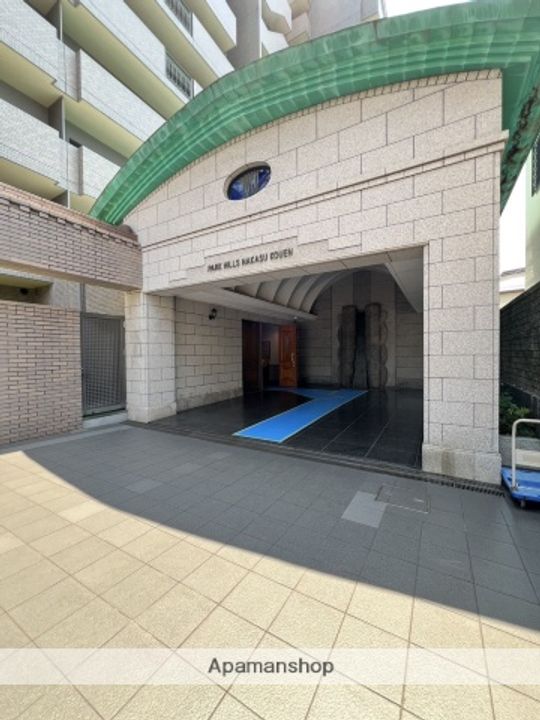 パークヒルズ中須公園の外観