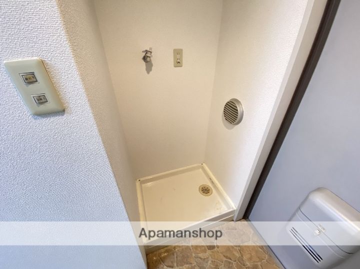 サンウエスト椿館106の内装