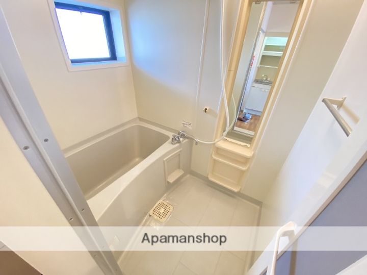 メイプルハイツA棟201の風呂