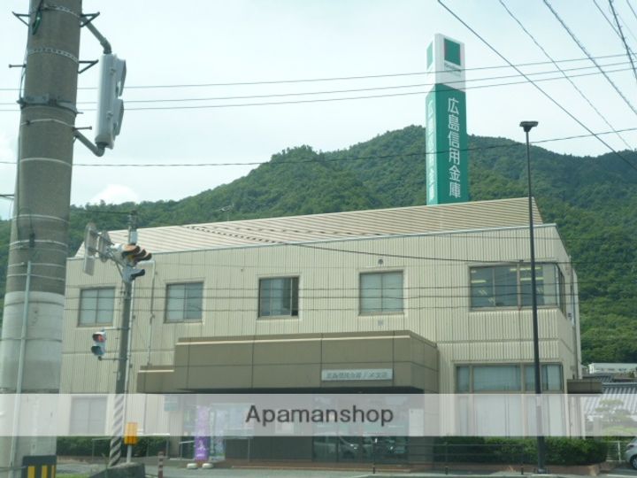 細田山ビルの周辺