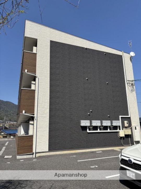 MOOREA伴東の外観