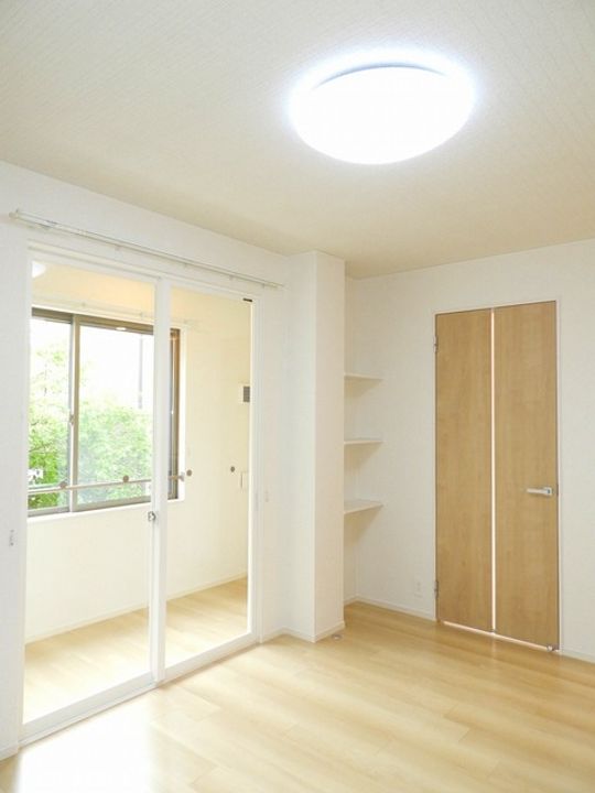 フェアレジデンスの居間