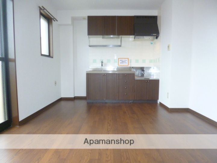 パークファイブBの居間