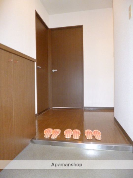 パークファイブBの玄関