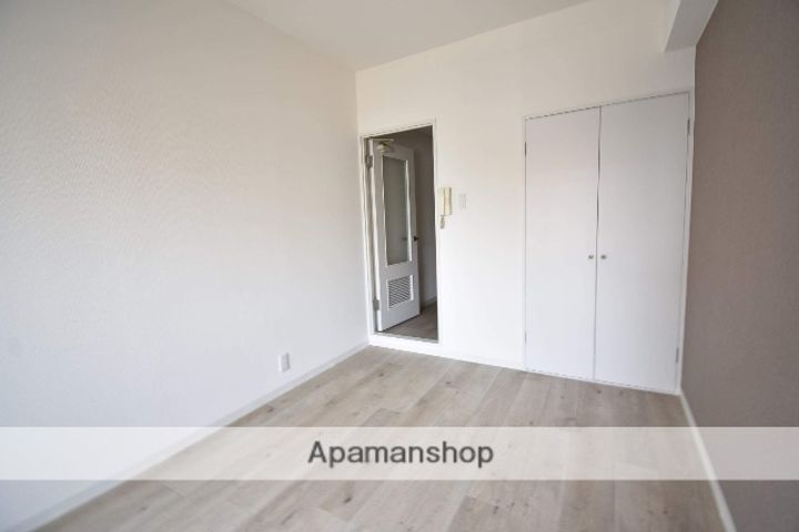 メーソン舟入(旧舟入南ビル)の内装