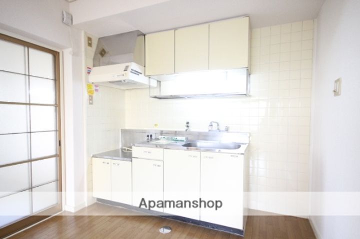 サニーハイツ高須のキッチン