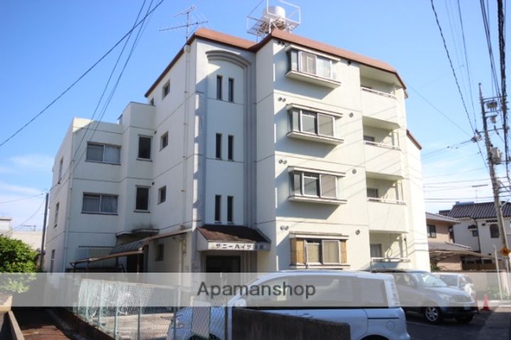 サニーハイツ高須の外観