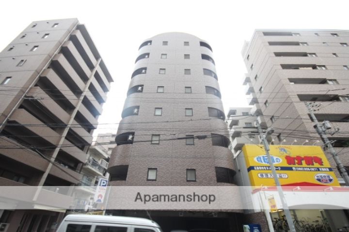 ユーアイビル202の外観