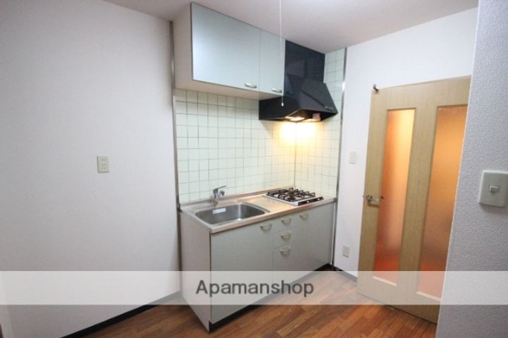 ルネス五日市のキッチン