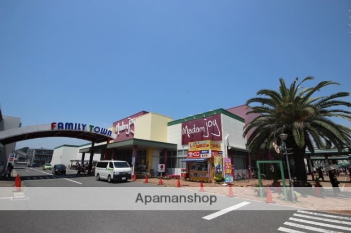 甲島ビルの周辺