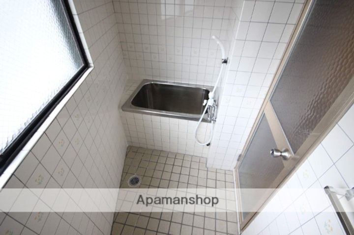 小林ビルの風呂