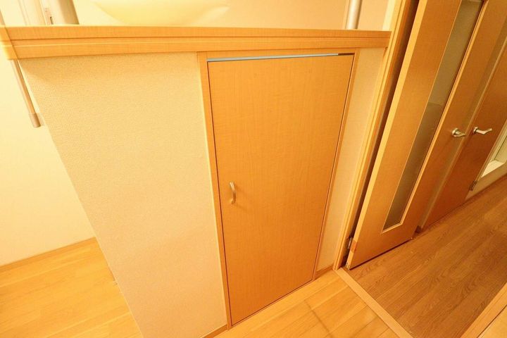 レオパレスフィオーレ住吉の内装