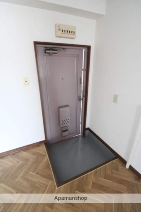 中広マンション正荘の玄関