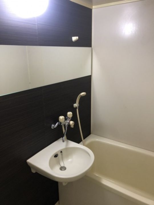 サンハイム庚午南401号室の内装