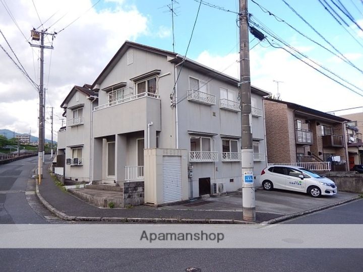 ハイム串戸の外観