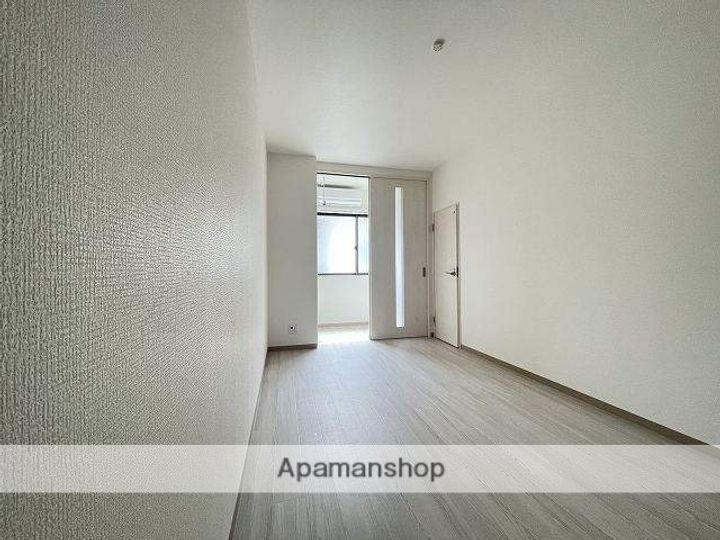 M TERRACE藤垂園 弐番館の居間