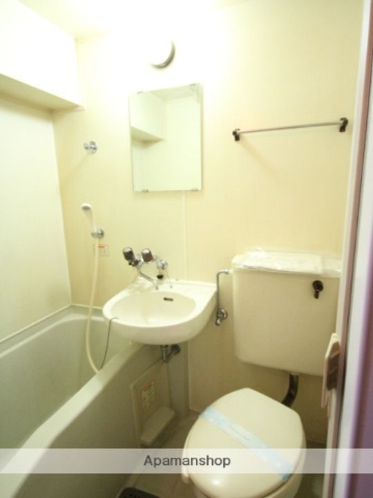 WHITE広島駅前(旧 T.BLDG広島駅前)の風呂