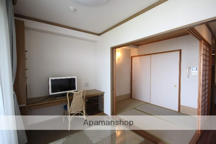 モア・マリオ平和公園の居間