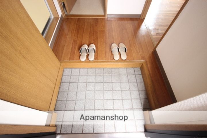 佐々木ビルの玄関