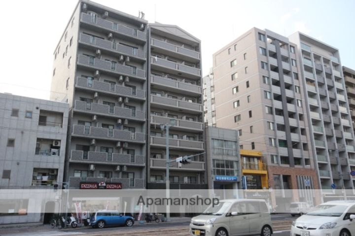 ユアコート舟入の外観