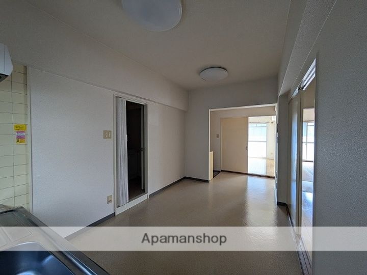 ビューハイツ南千田の内装