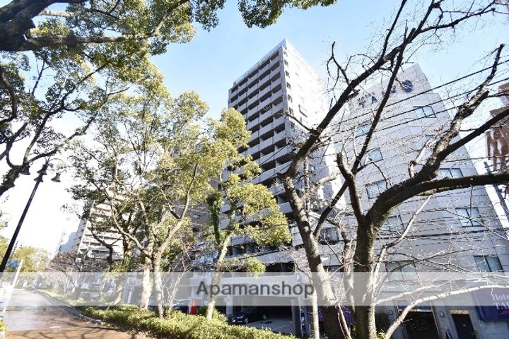 ロアール松川町の外観