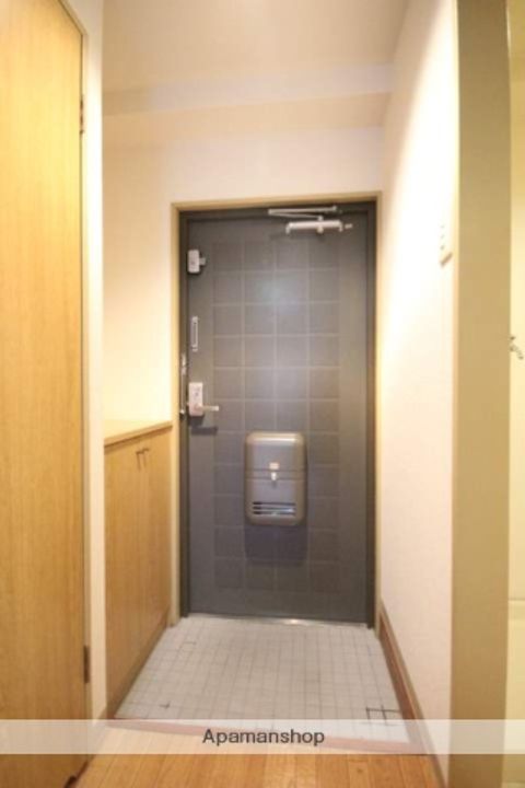 コーボレーション草津の玄関