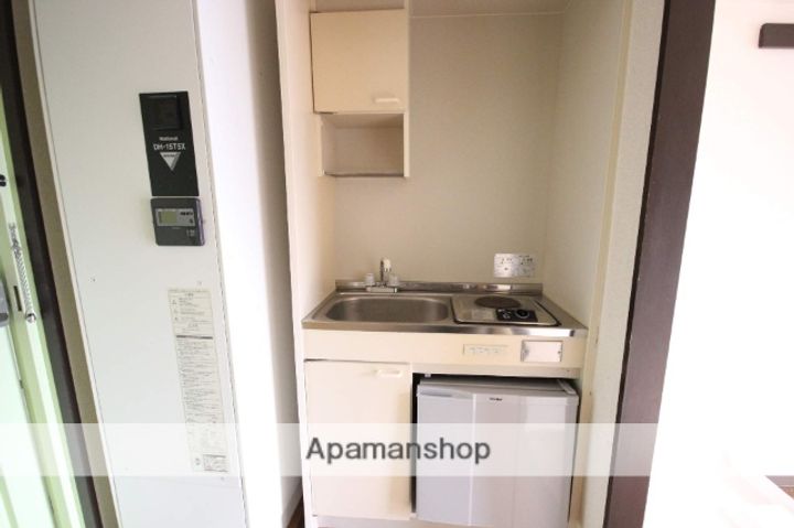 ベルパトリエ己斐中のキッチン