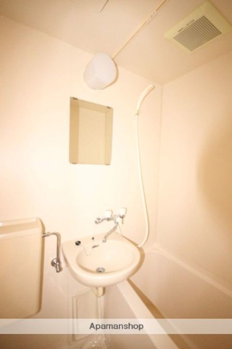 ベルパトリエ己斐中の風呂