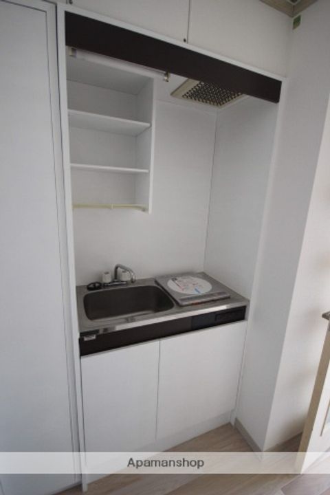 舟入ビルのキッチン