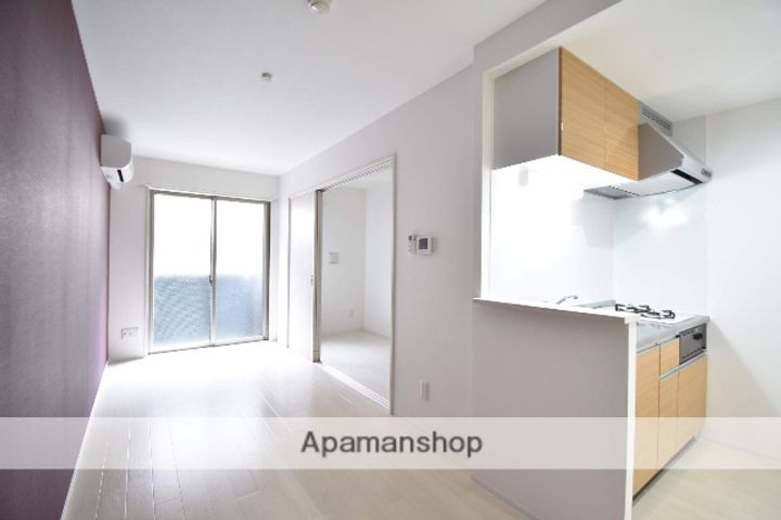 月光江波東弐番館の居間