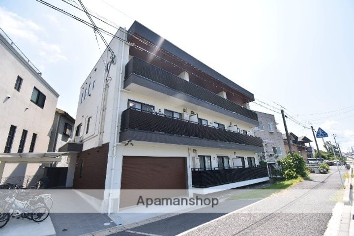 LE DOME 南千田西204Bの外観