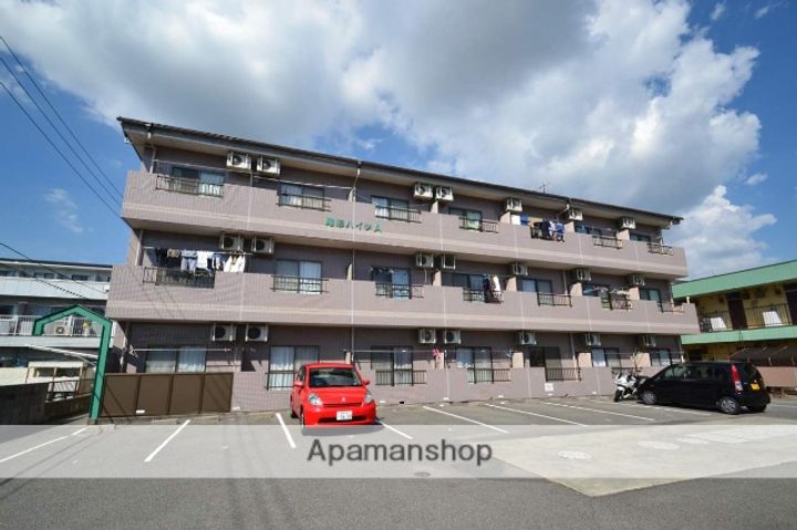 尾形ハイツA棟307の外観