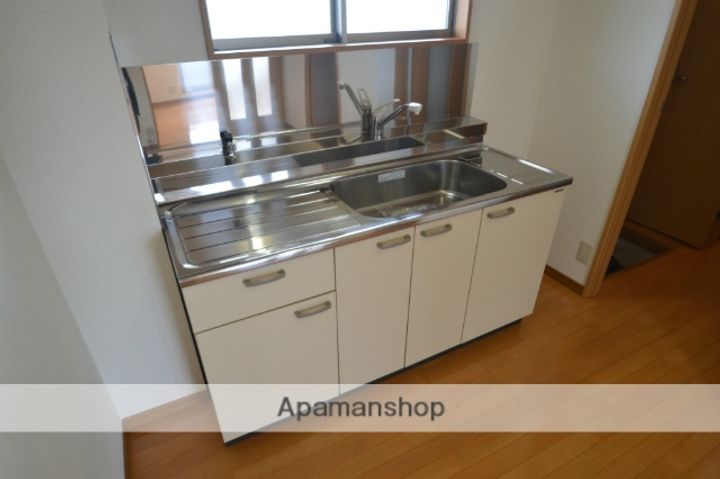 鏡山マンションⅡ402のキッチン
