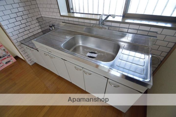 パークハイム中央102のキッチン