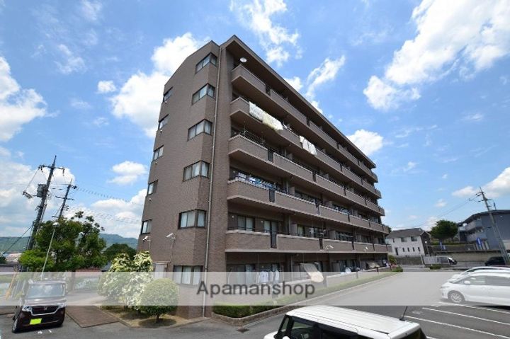 パークハイム中央102の外観