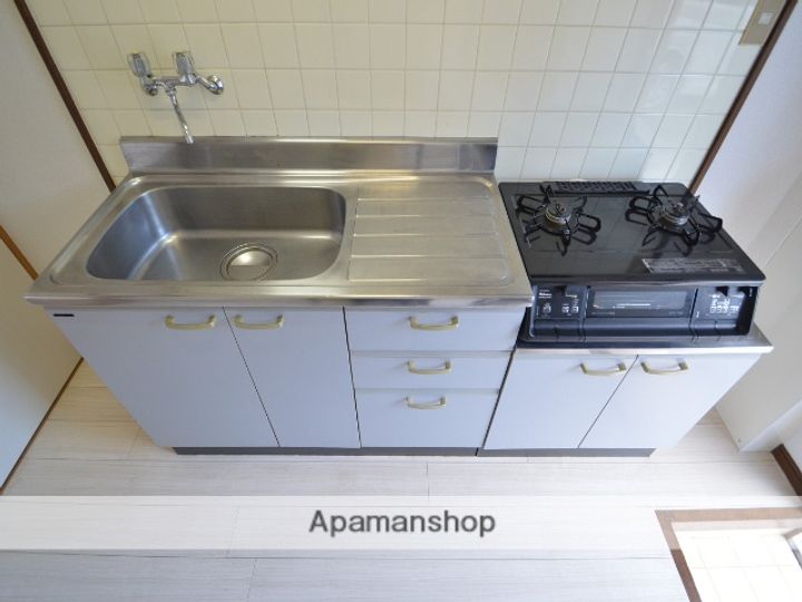 サンシャインハウス本城102のキッチン