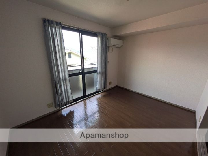 ニューハイコンスⅠ102の内装