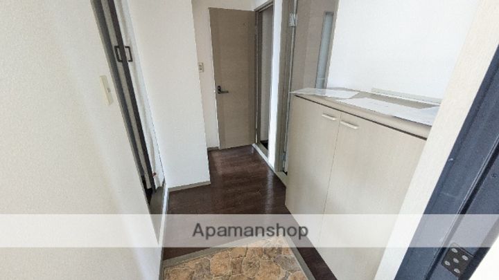 ニューハイコンスⅠ102の玄関