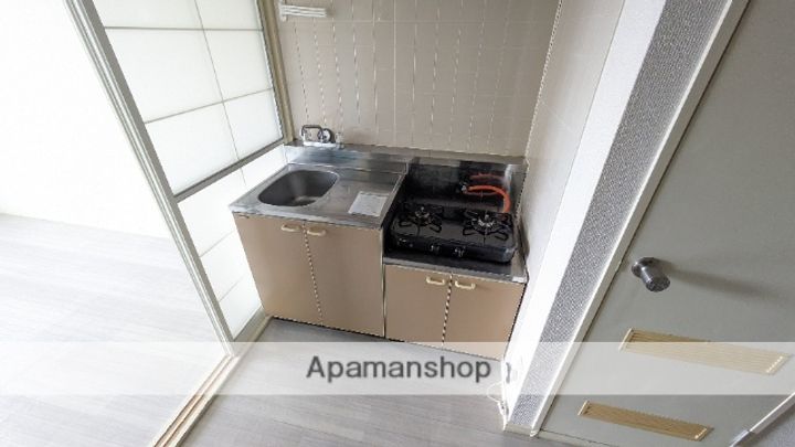 プレゼンス西条中央204のキッチン