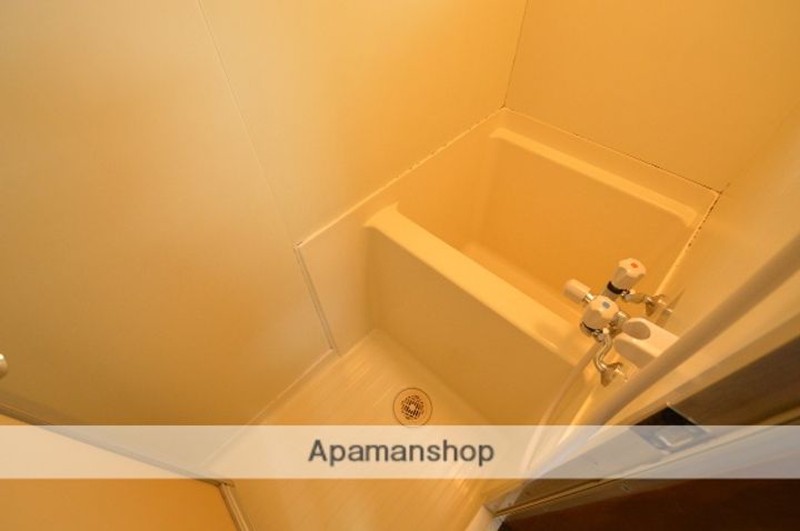 アビリオ西条中央208の風呂