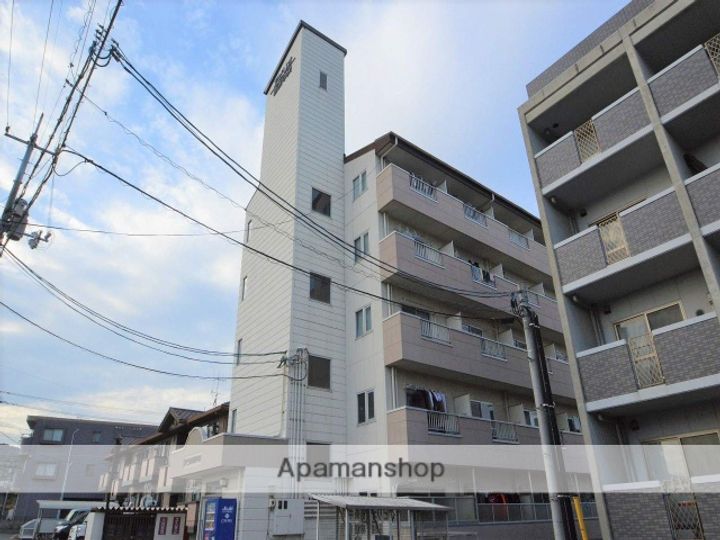 アビリオ西条中央の外観