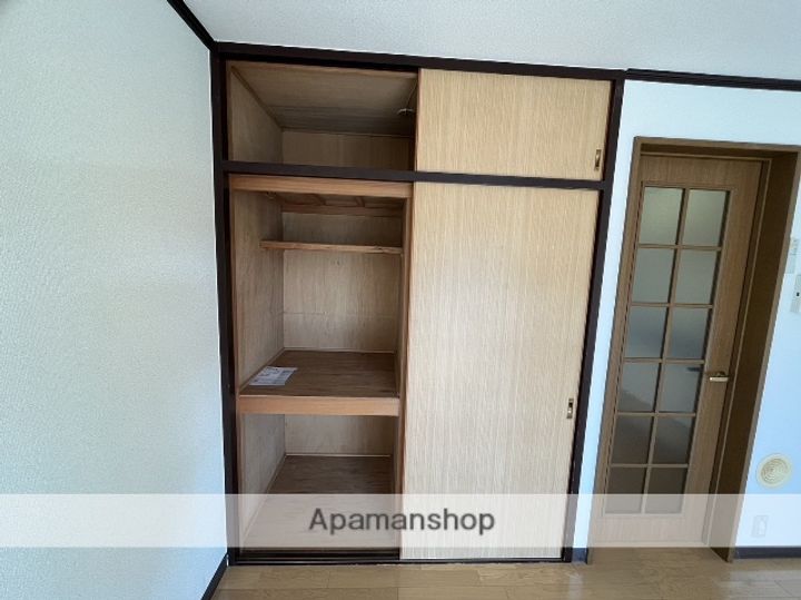 タウンハウスA棟207の内装