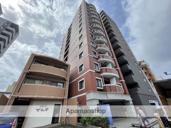 家納喜本川館の外観