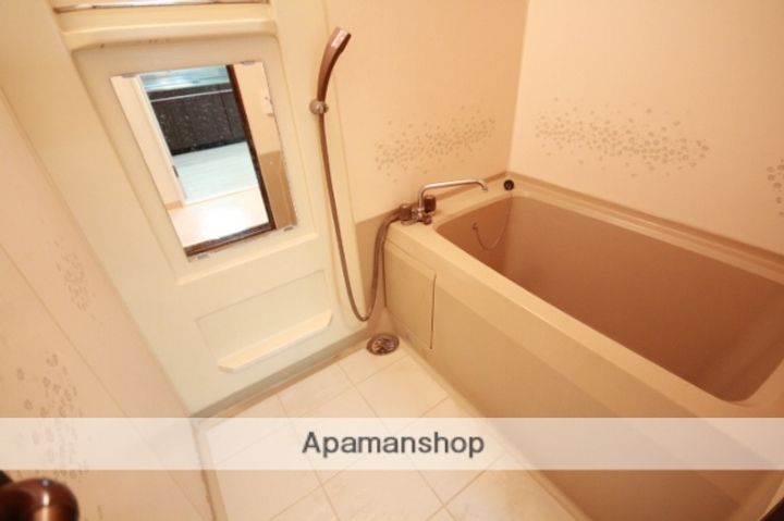 ビラシャレルの風呂