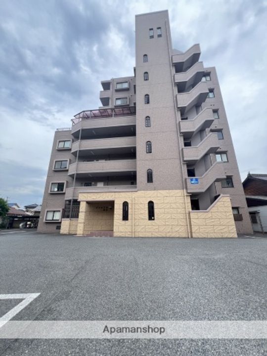 キャッスル西村の外観