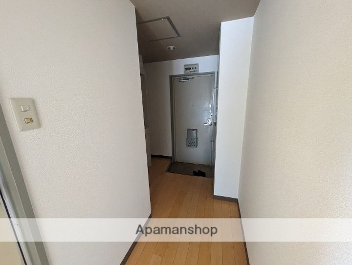 Nビルの内装