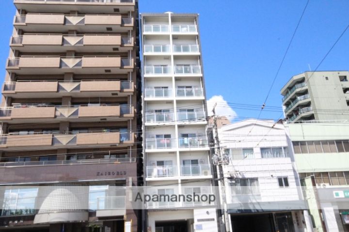 ソルヴェール舟入本町の外観