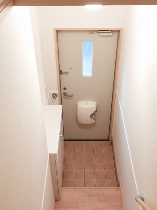 SOUTH中山1番館の玄関